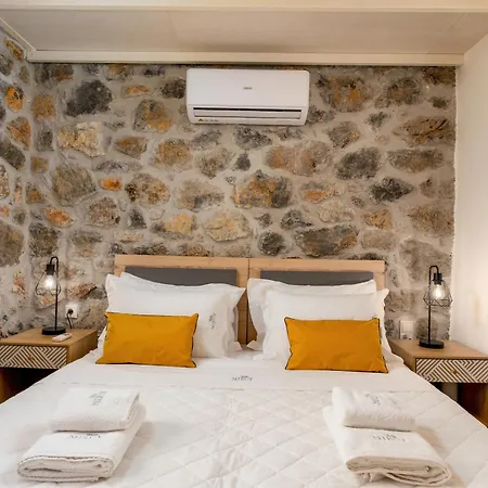 Miroy Mountain View Villa Prinés